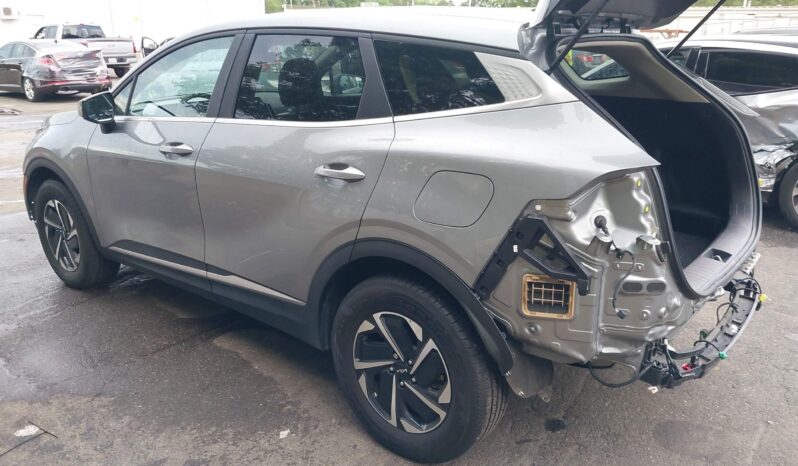 
								Kia Sportage full									