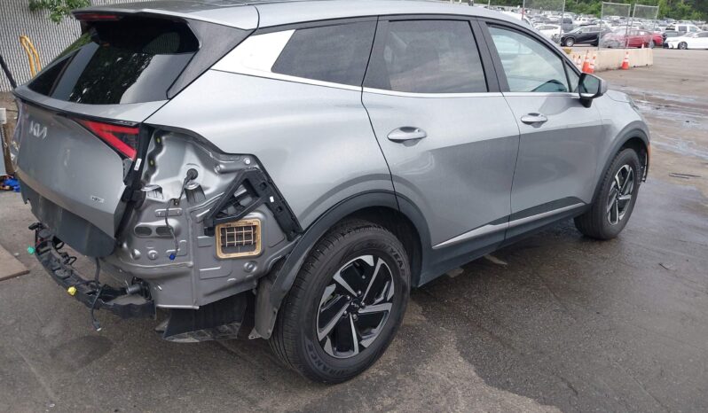 
								Kia Sportage full									