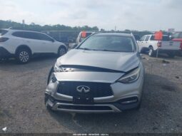 
										2016 Infiniti QX30 full									