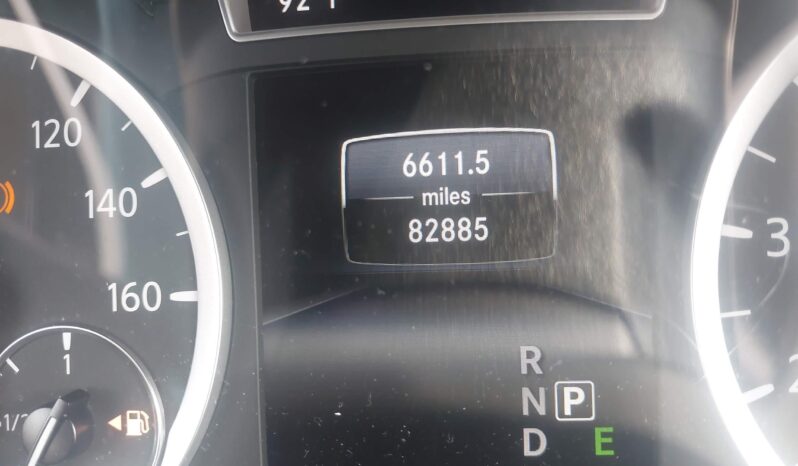 
								2016 Infiniti QX30 full									