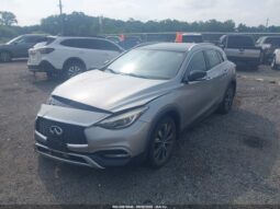 
										2016 Infiniti QX30 full									
