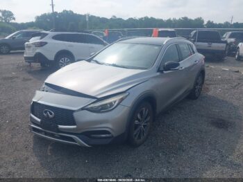 2016 Infiniti QX30
