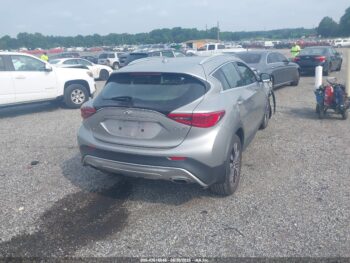 2016 Infiniti QX30