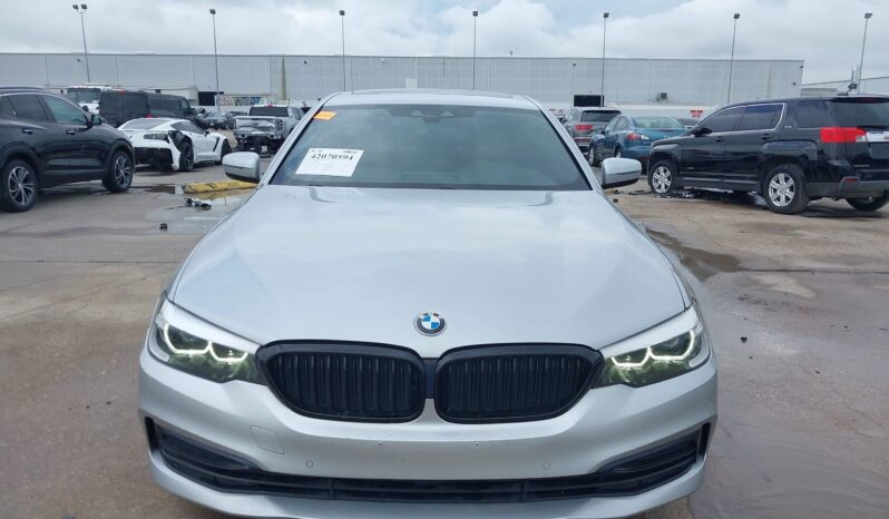 
								BMW 5 Series full									