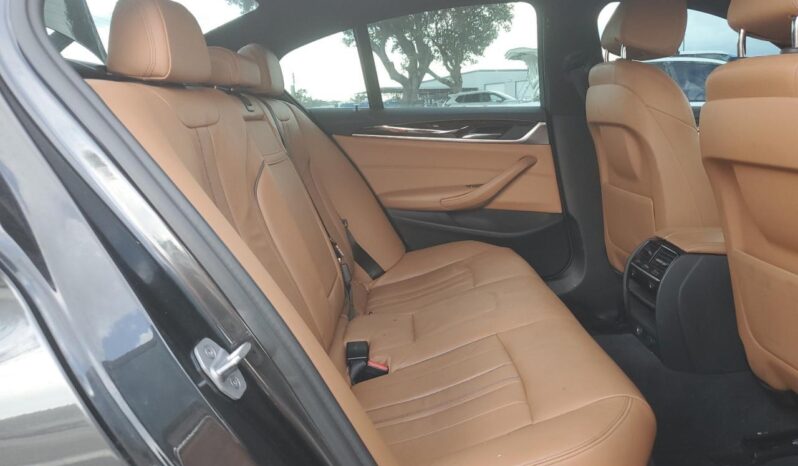 
								2017 BMW 530 XI full									