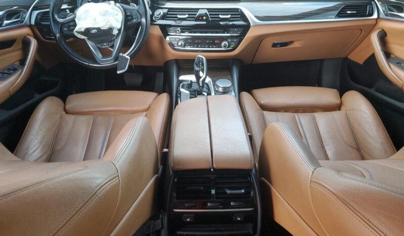 
								2017 BMW 530 XI full									