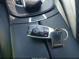 
										MERCEDES-BENZ E300 full									