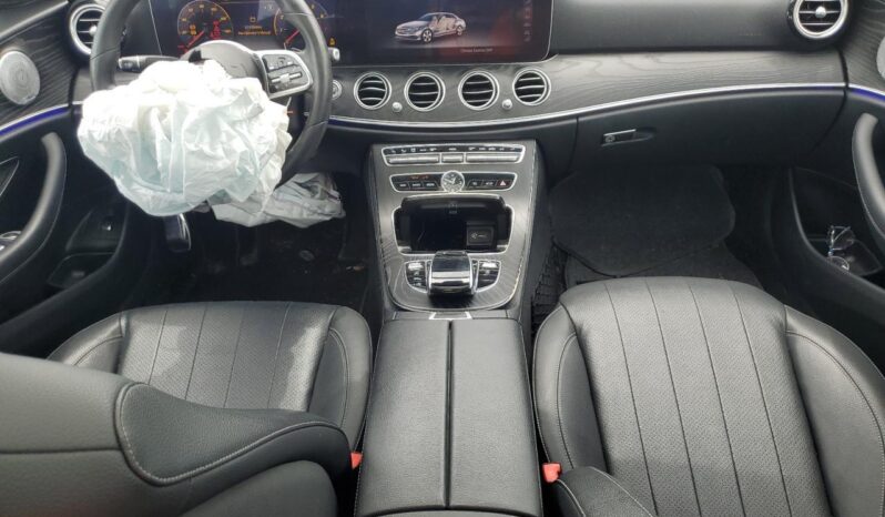 
								2019 Mercedes-Benz E-Class full									