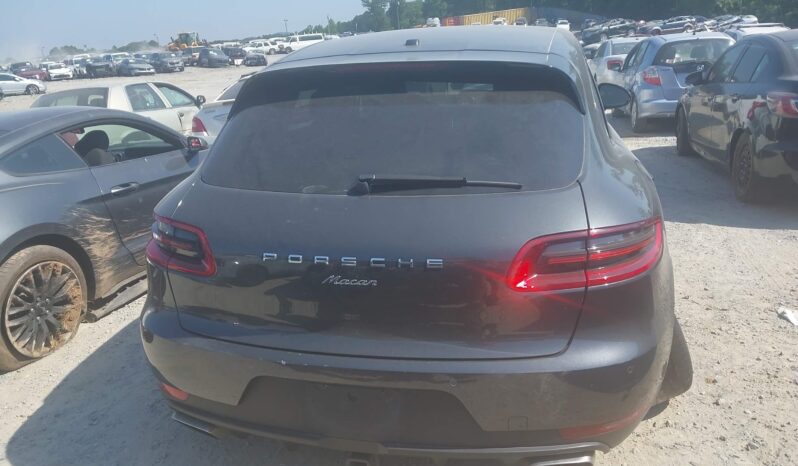 
								2016 Porsche Macan full									
