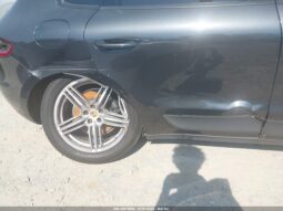 
										2016 Porsche Macan full									