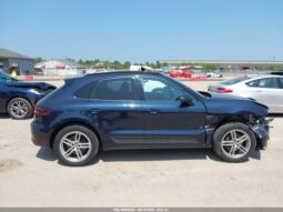 
										Porsche Macan full									