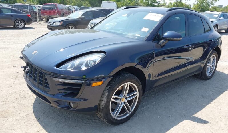 
								Porsche Macan full									