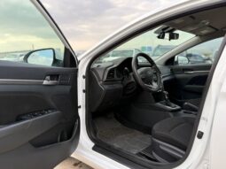 
										HYUNDAI ELANTRA full									