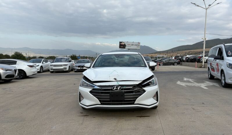 
								HYUNDAI ELANTRA full									