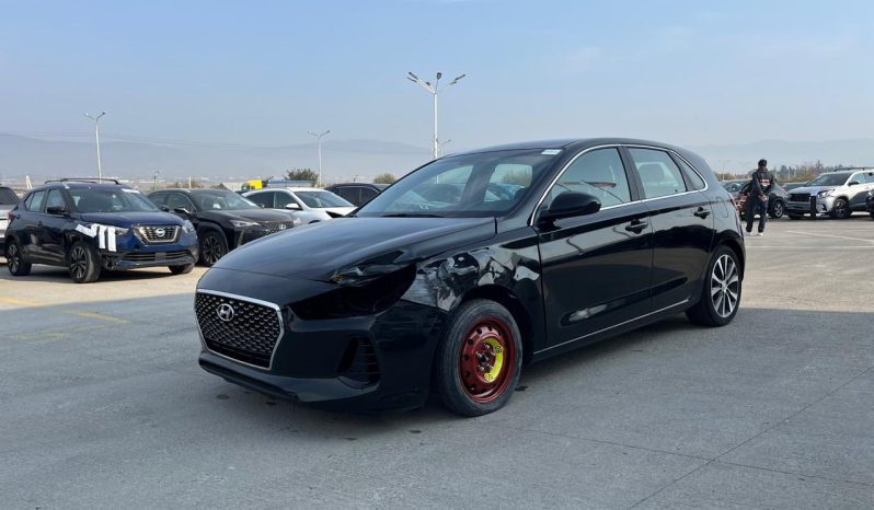 
								2019 Hyundai Elantra gt full									