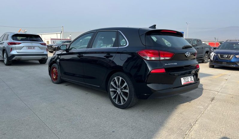 
								2019 Hyundai Elantra gt full									