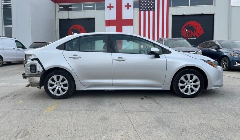 
								2020 Toyota Corolla full									