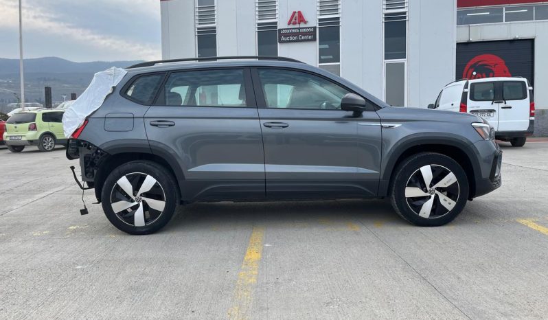 
								2023 Volkswagen Taos full									