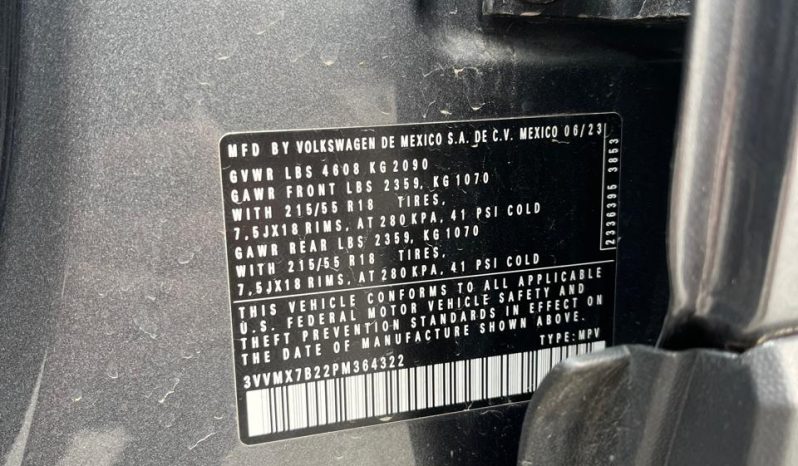 
								2023 Volkswagen Taos full									