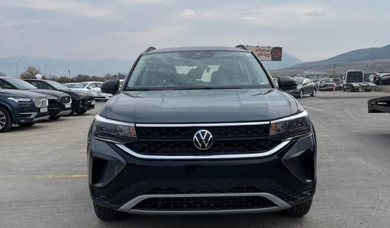 
								2023 Volkswagen Taos full									
