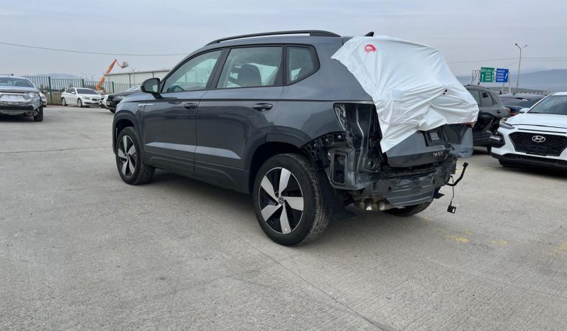 
								2023 Volkswagen Taos full									