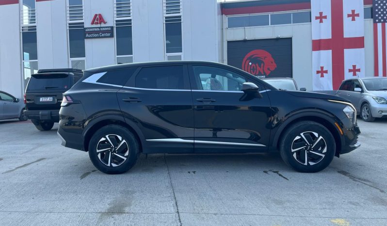 
								KIA SPORTAGE full									
