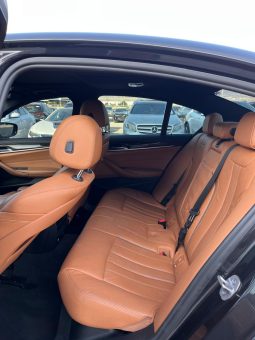 
										2017 BMW 530 XI full									