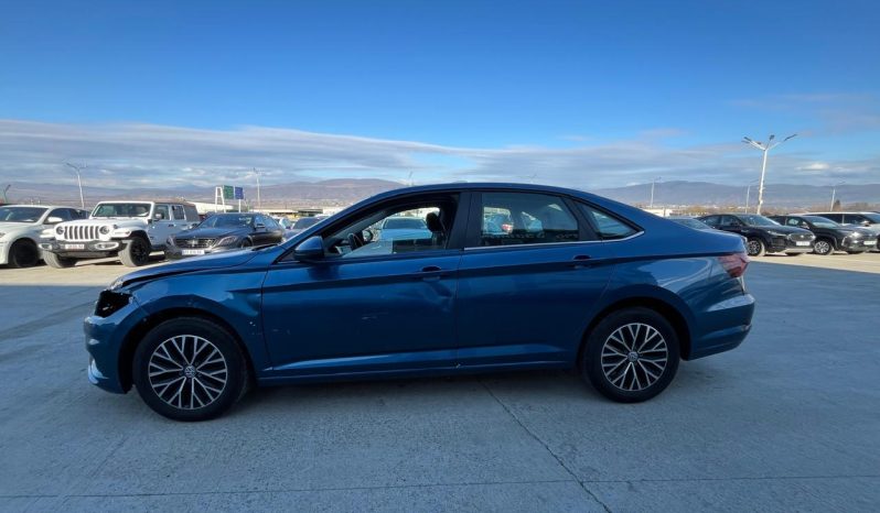 
								VOLKSWAGEN JETTA full									