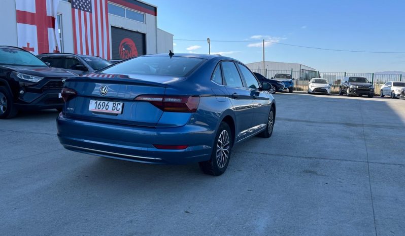 
								VOLKSWAGEN JETTA full									