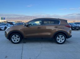 
										2018 Kia Sportage full									
