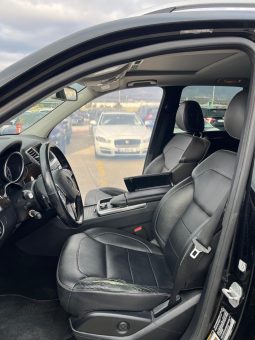 
										Mercedes-Benz ML-Class full									