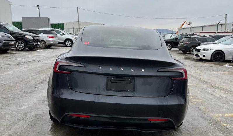 
								Tesla MODEL 3 full									
