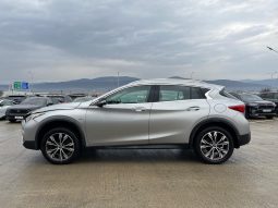 
										2016 Infiniti QX30 full									