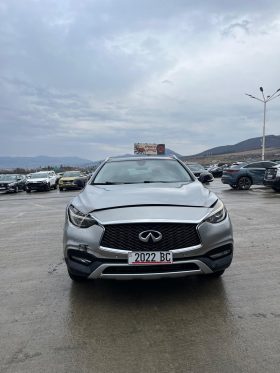 2016 Infiniti QX30
