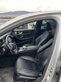 
										MERCEDES-BENZ E300 full									