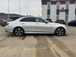 
										MERCEDES-BENZ E300 full									