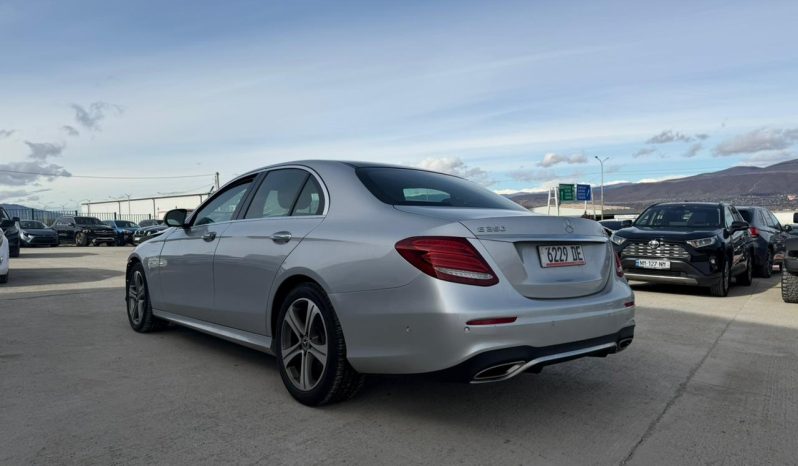 
								2019 Mercedes-Benz E-Class full									