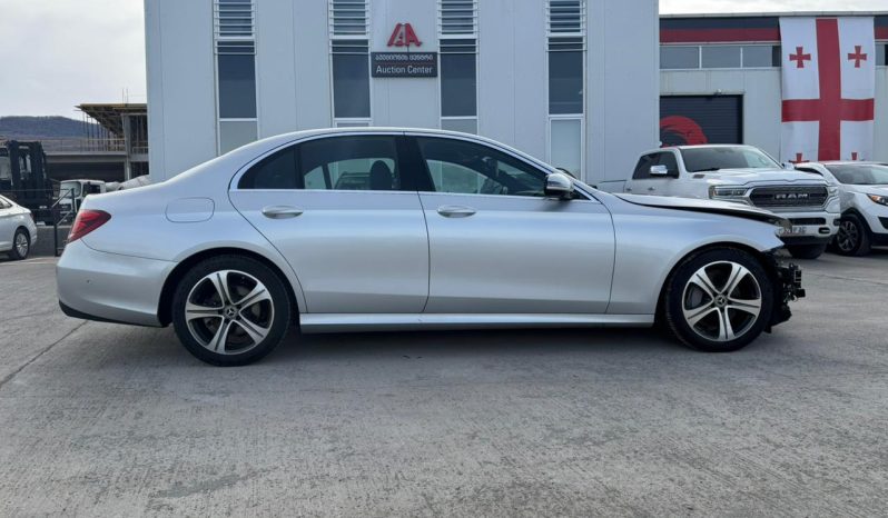 
								2019 Mercedes-Benz E-Class full									