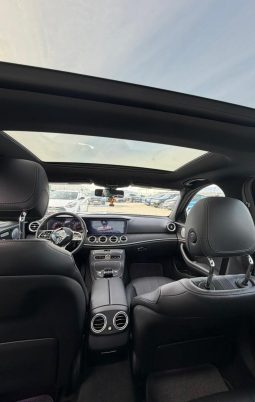 
										2019 Mercedes-Benz E-Class full									