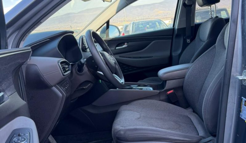 
								HYUNDAI SANTA FE full									