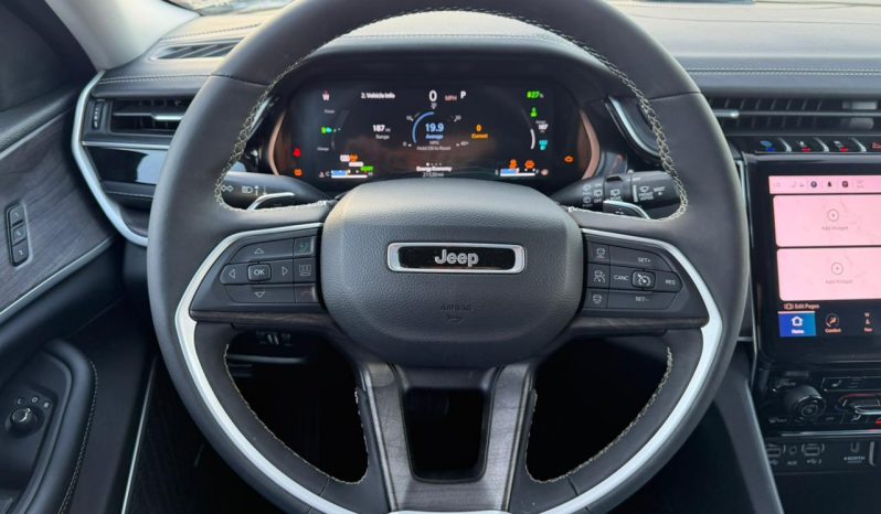 
								2022 Jeep Grand Cherokee full									