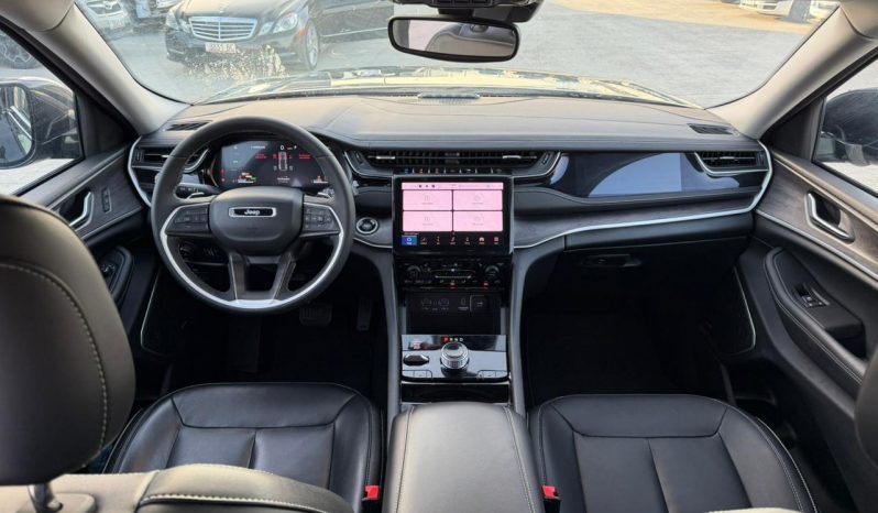 
								2022 Jeep Grand Cherokee full									