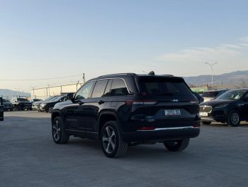 2022 Jeep Grand Cherokee