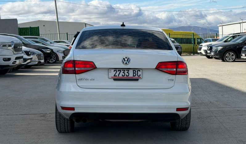 
								2015 Volkswagen Jetta full									