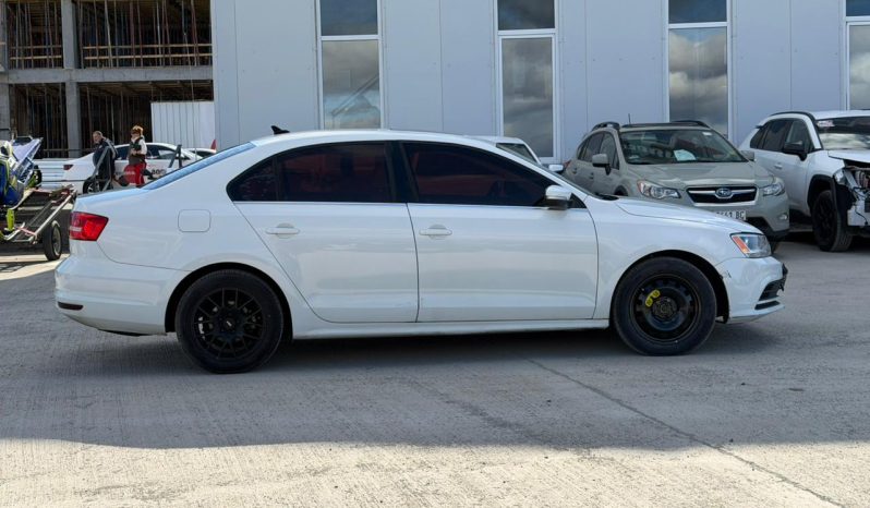 
								2015 Volkswagen Jetta full									