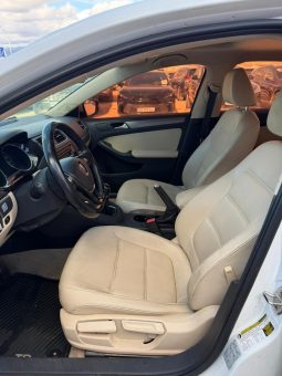 
										2015 Volkswagen Jetta full									