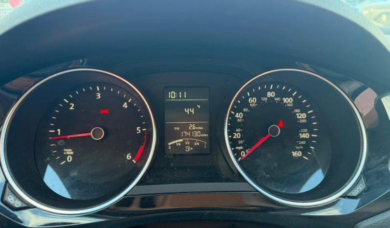 
								2015 Volkswagen Jetta full									