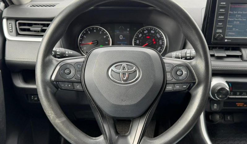 
								TOYOTA RAV4 full									