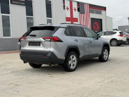 
										TOYOTA RAV4 full									