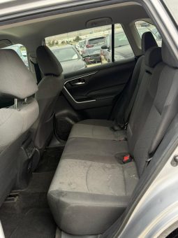 
										TOYOTA RAV4 full									